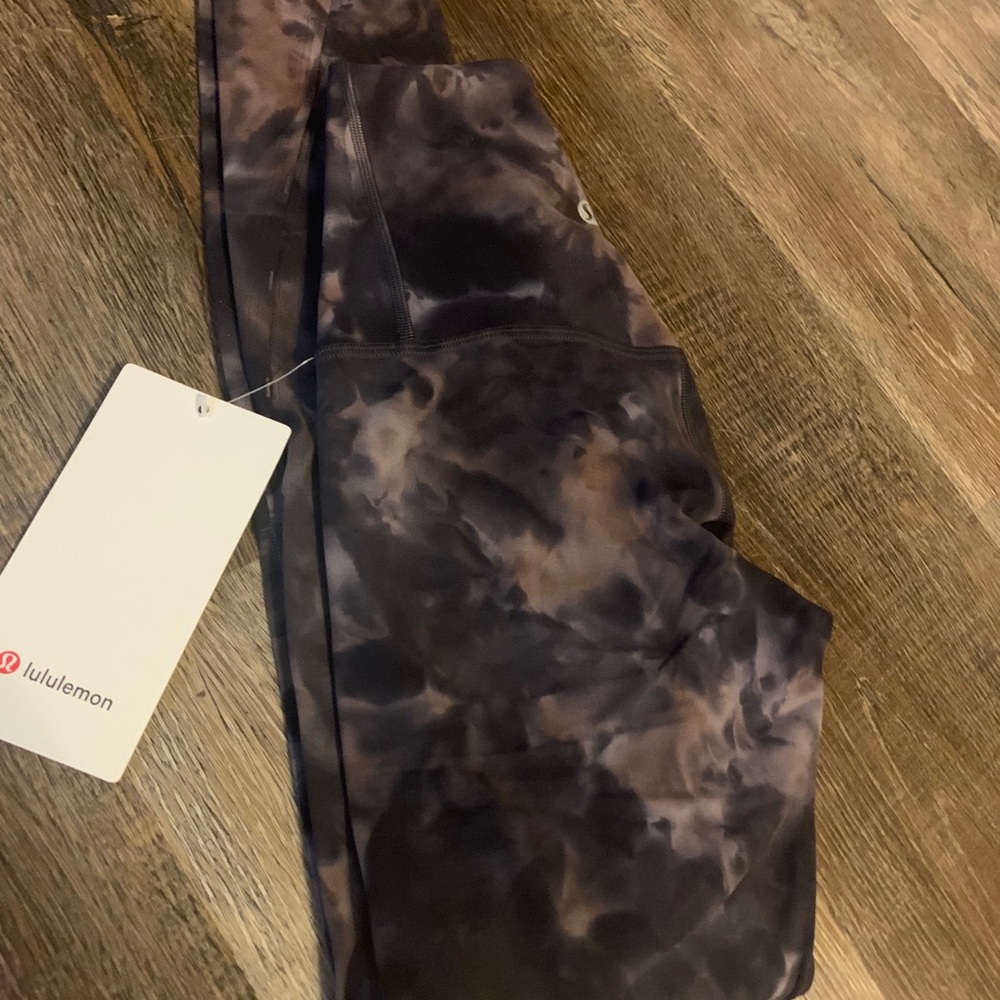 Lululemon diamond dye unlimit tights